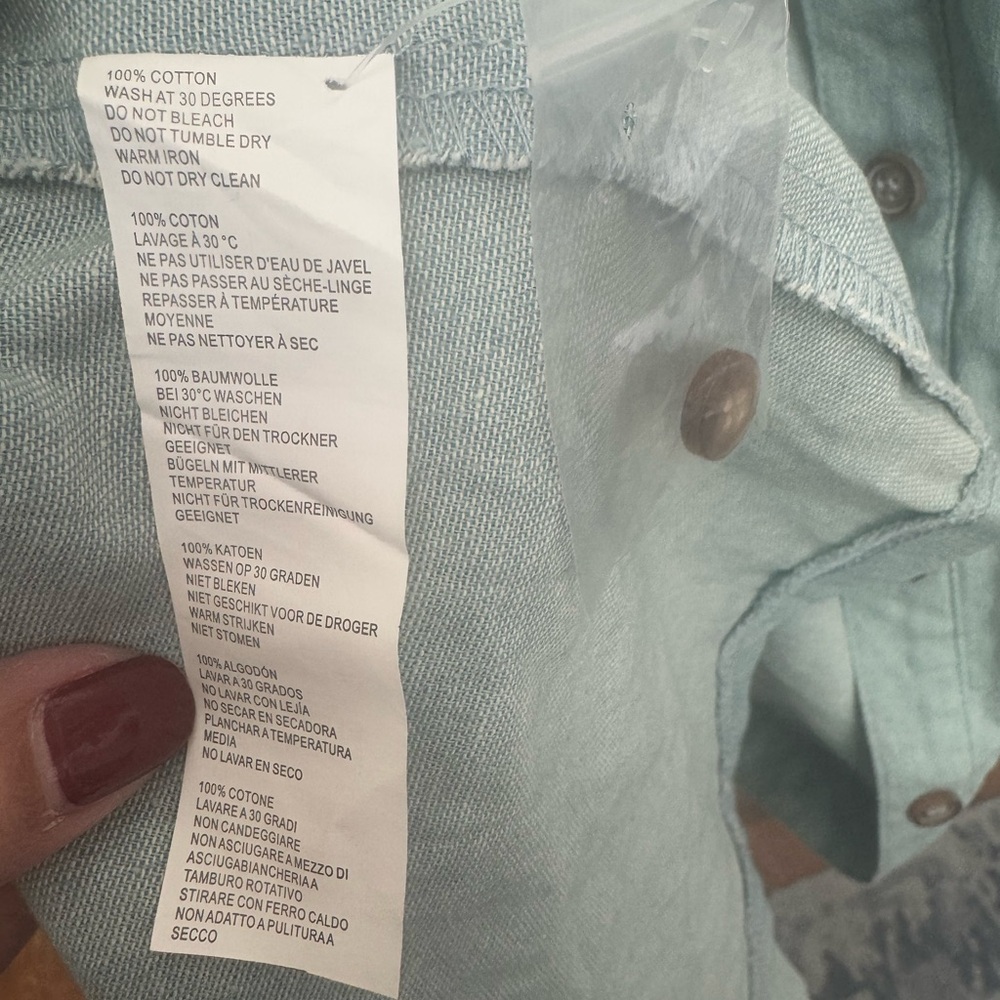 Women’s denim shirt size xl NWT size xl - Picture 5 of 5